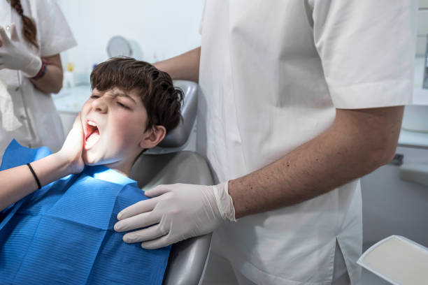 Best Dentist for Tooth Abscess  in Neosho, MO